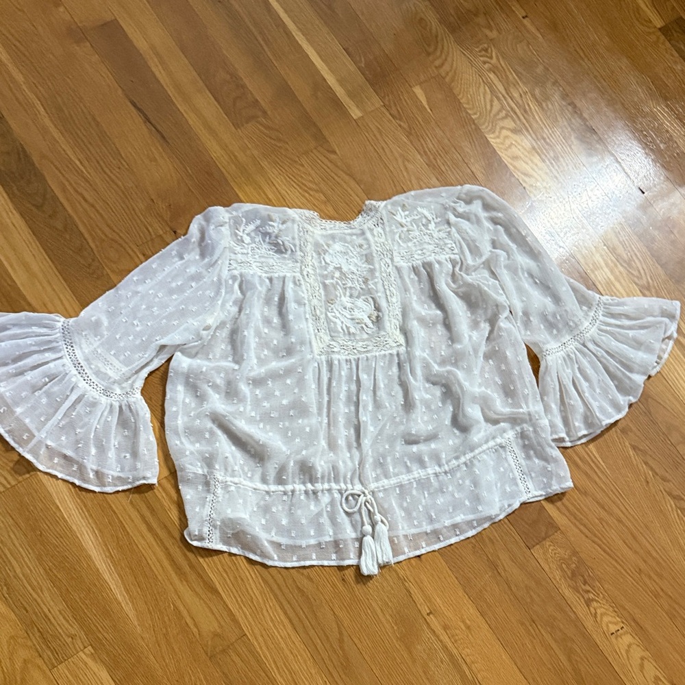 Dex White Embroidered Blouse